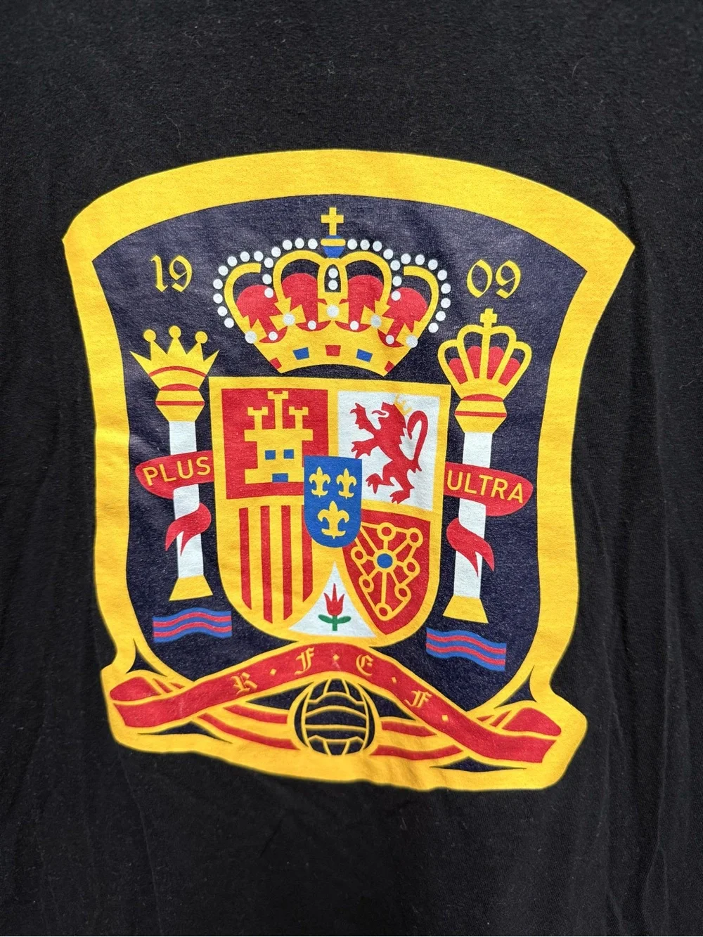 1909 RFEF Soccer Adidas Crown and Shield Men’s Black T-shirt Sz Medium